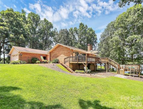 160 Quail Hollow Drive Kings Mountain NC 28086