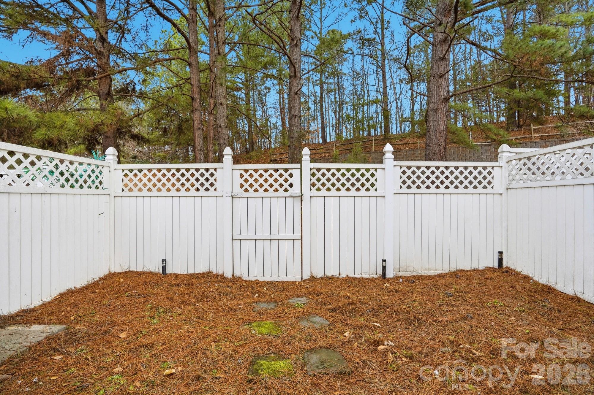 12350 Hennigan Place Lane Charlotte NC 28214