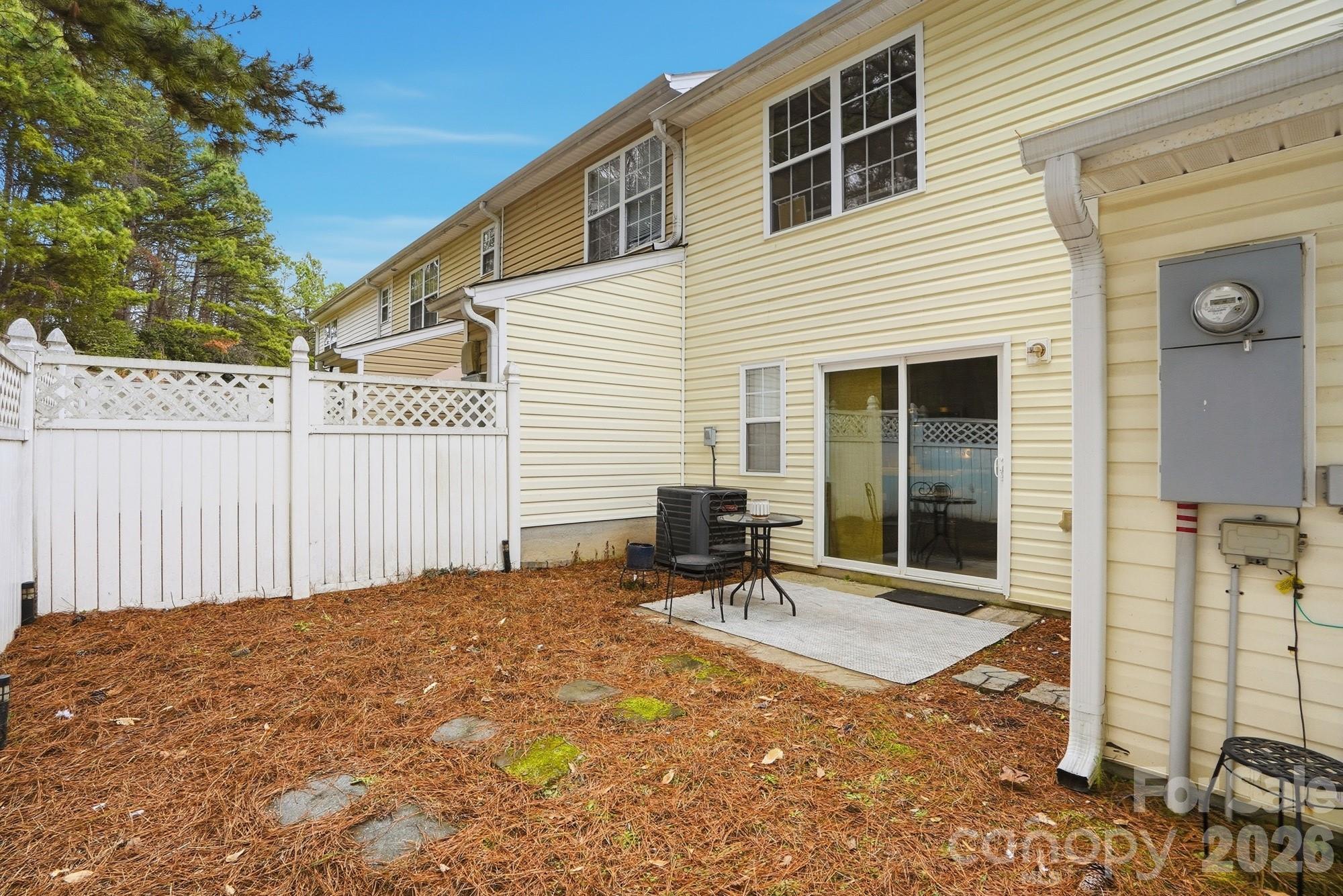 12350 Hennigan Place Lane Charlotte NC 28214