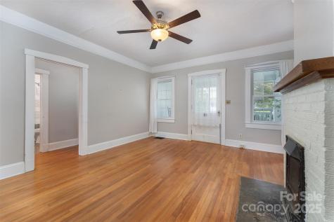 305 And 305 1/2 N Dougherty Street Black Mountain NC 28711