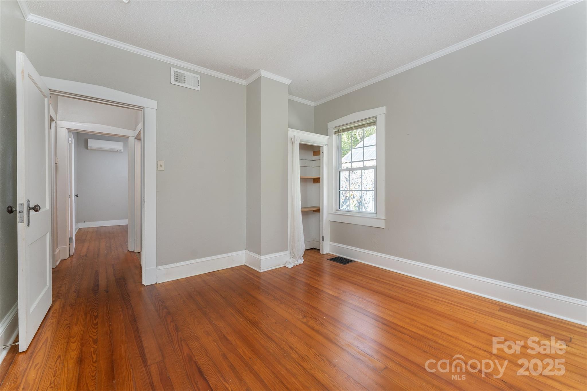 305 And 305 1/2 N Dougherty Street Black Mountain NC 28711