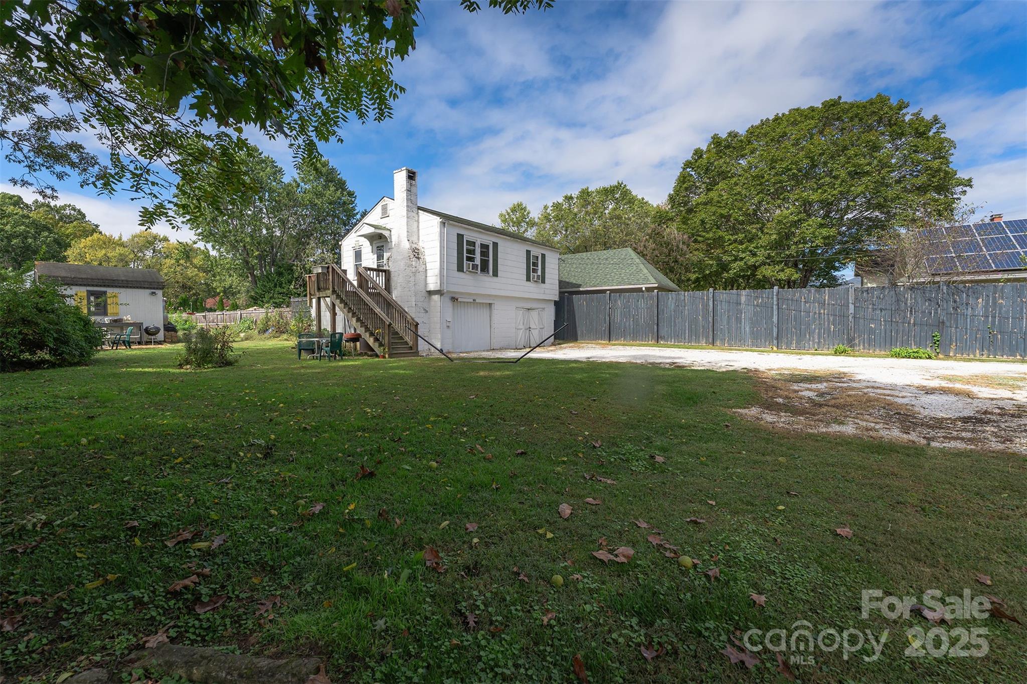 305 And 305 1/2 N Dougherty Street Black Mountain NC 28711