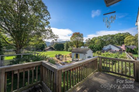 305 And 305 1/2 N Dougherty Street Black Mountain NC 28711