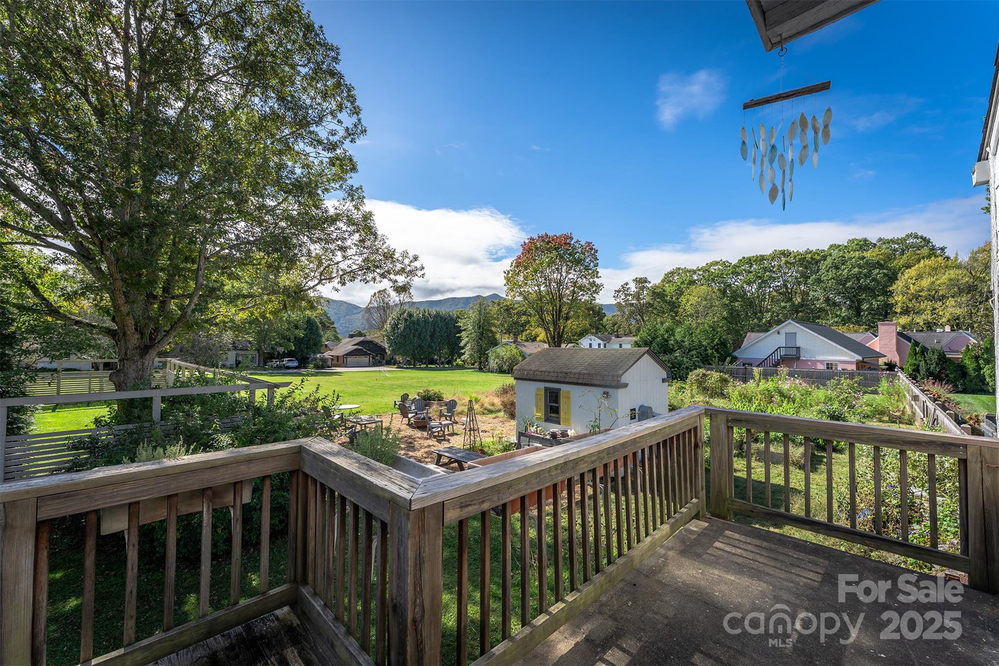 305 And 305 1/2 N Dougherty Street Black Mountain NC 28711