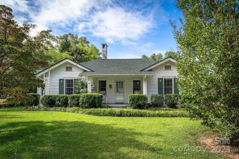 305 And 305 1/2 N Dougherty Street Black Mountain NC 28711