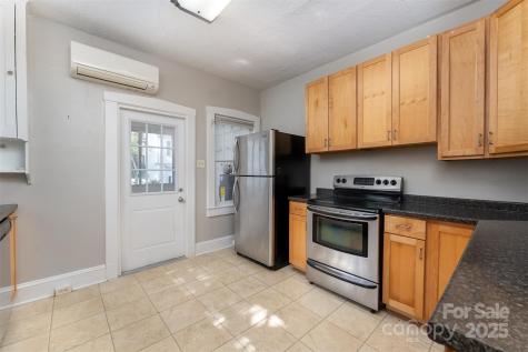 305 And 305 1/2 N Dougherty Street Black Mountain NC 28711