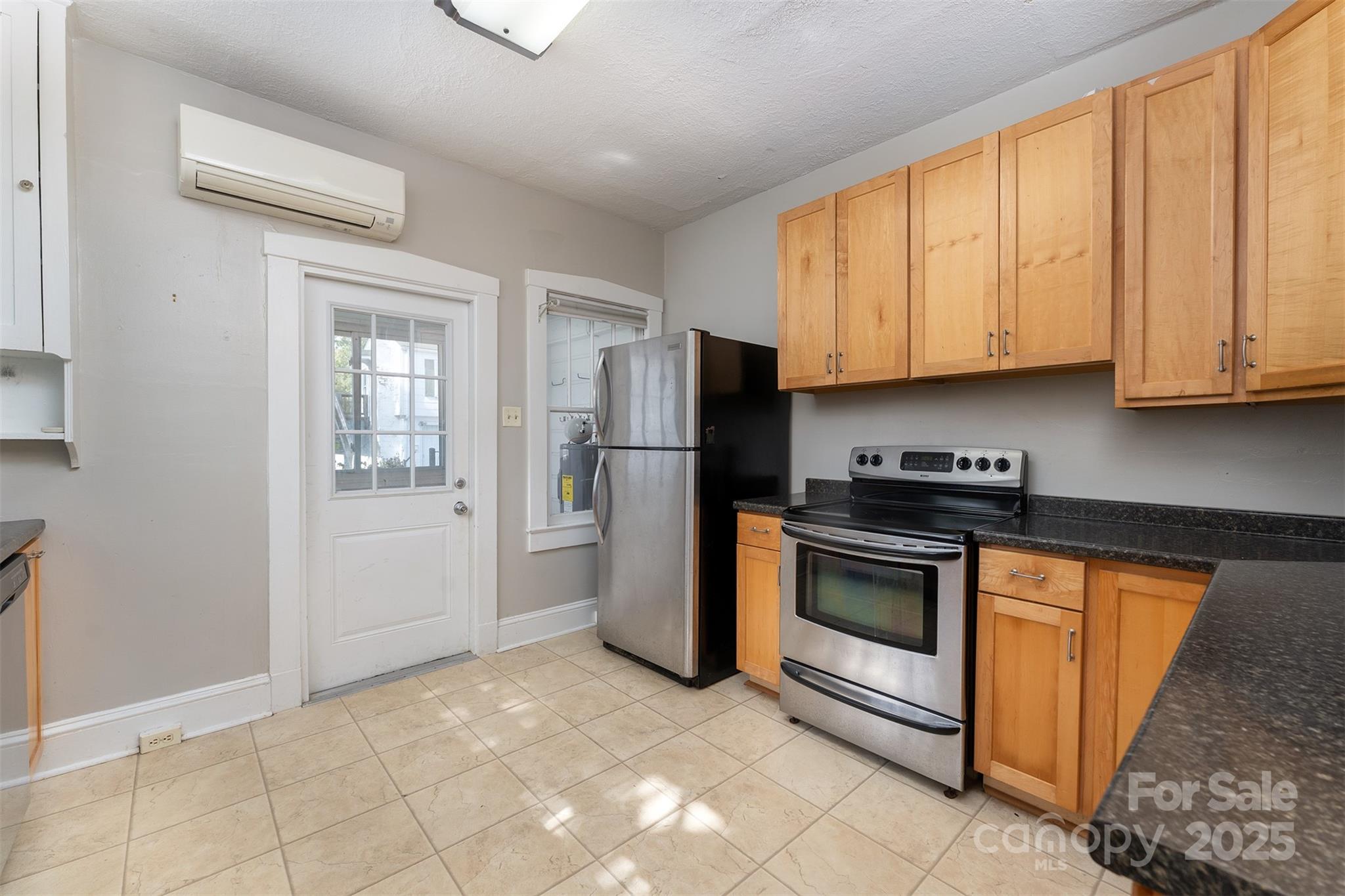 305 And 305 1/2 N Dougherty Street Black Mountain NC 28711