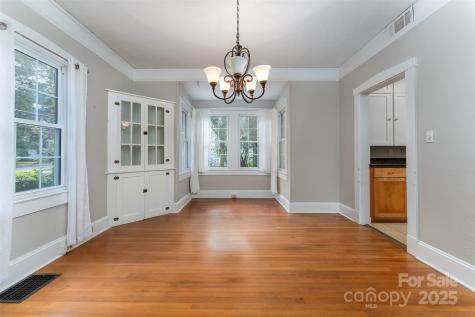 305 And 305 1/2 N Dougherty Street Black Mountain NC 28711