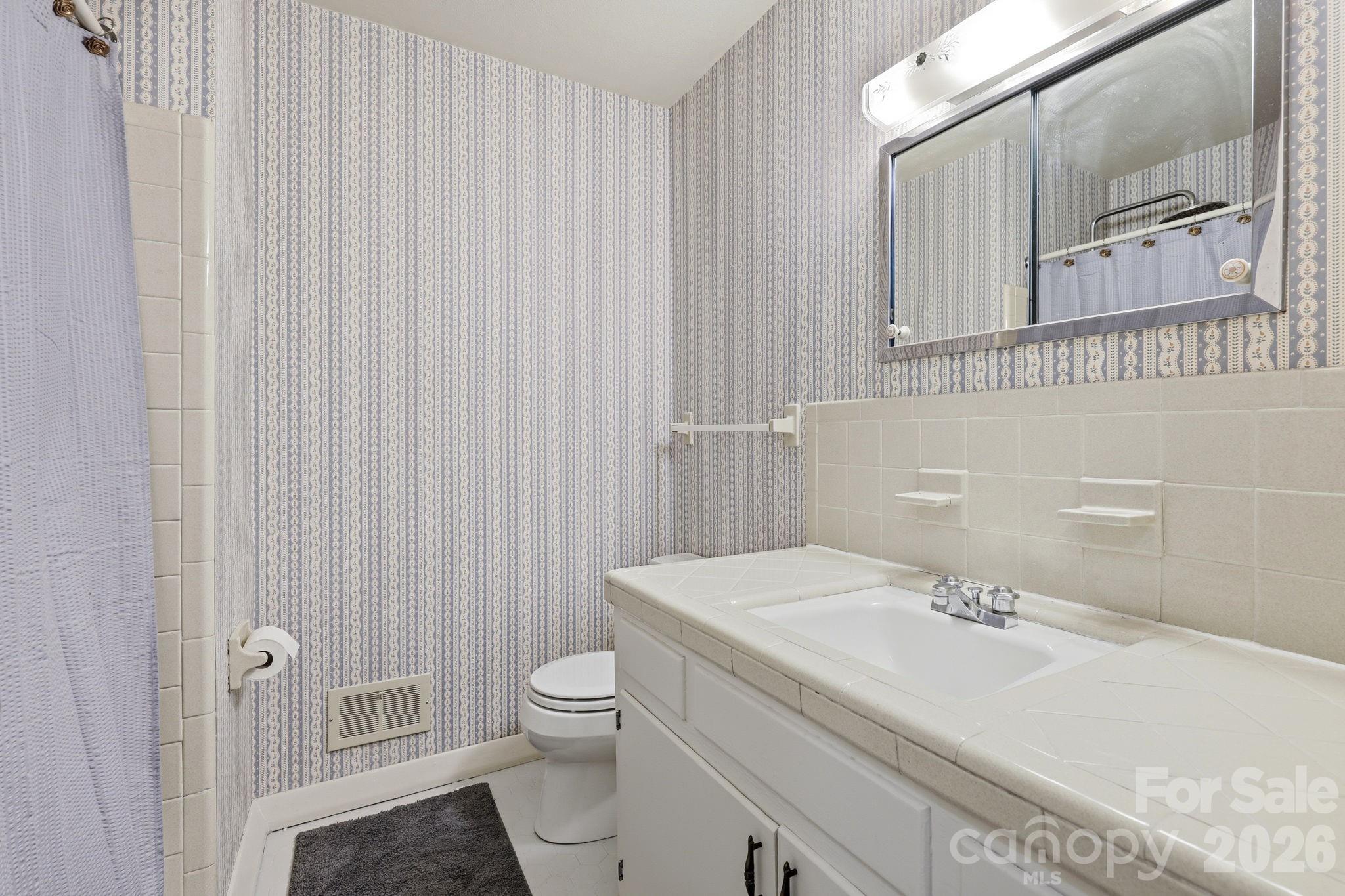 22 Carjen Avenue Asheville NC 28804