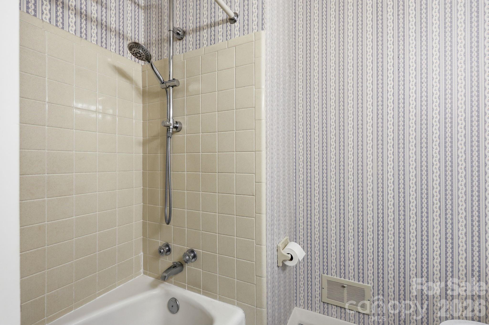 22 Carjen Avenue Asheville NC 28804