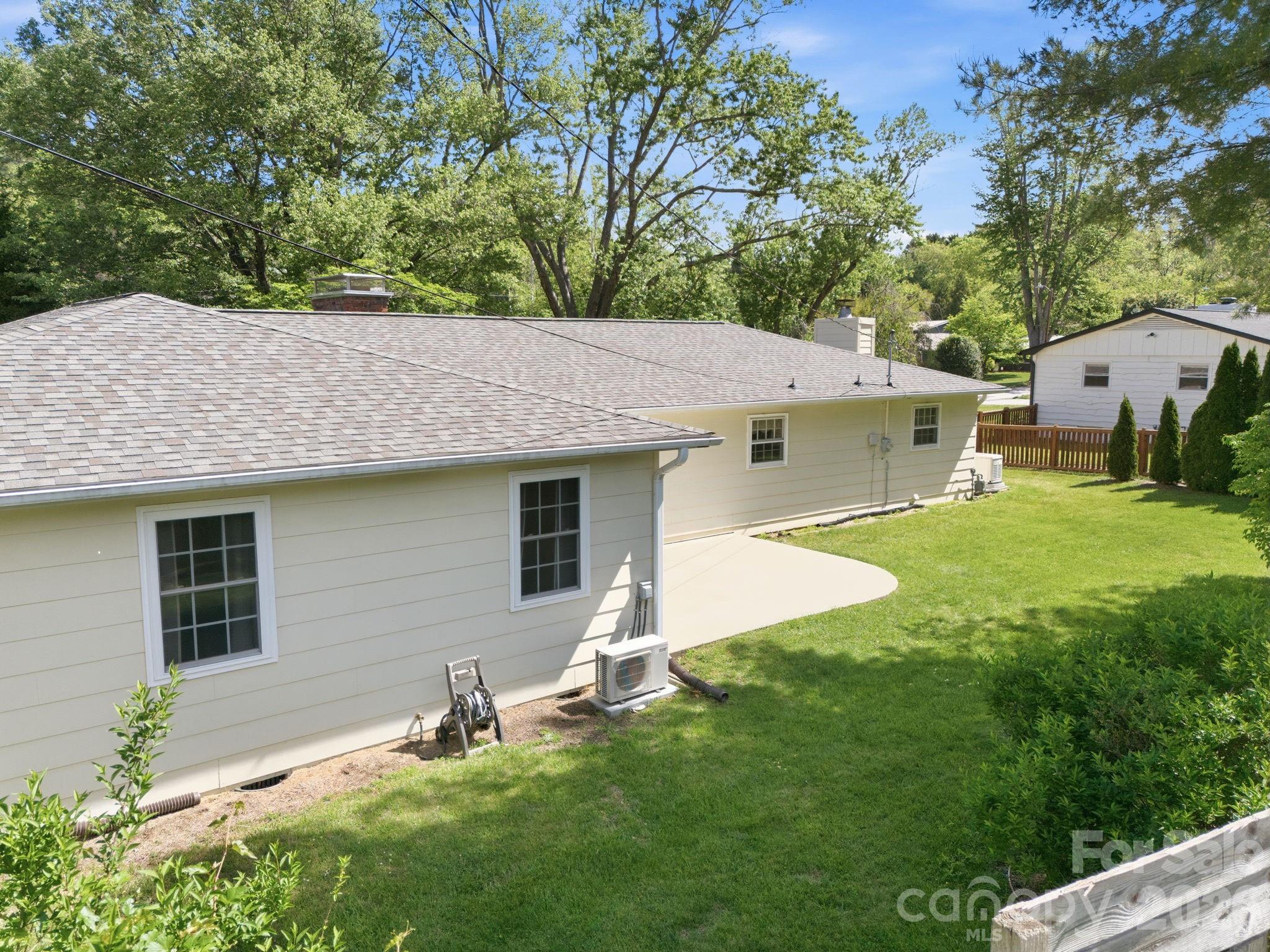 22 Carjen Avenue Asheville NC 28804
