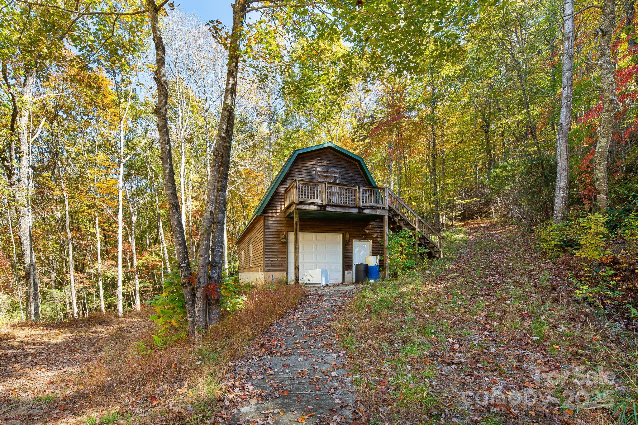 5389 Cascade Lake Road Cedar Mountain NC 28718