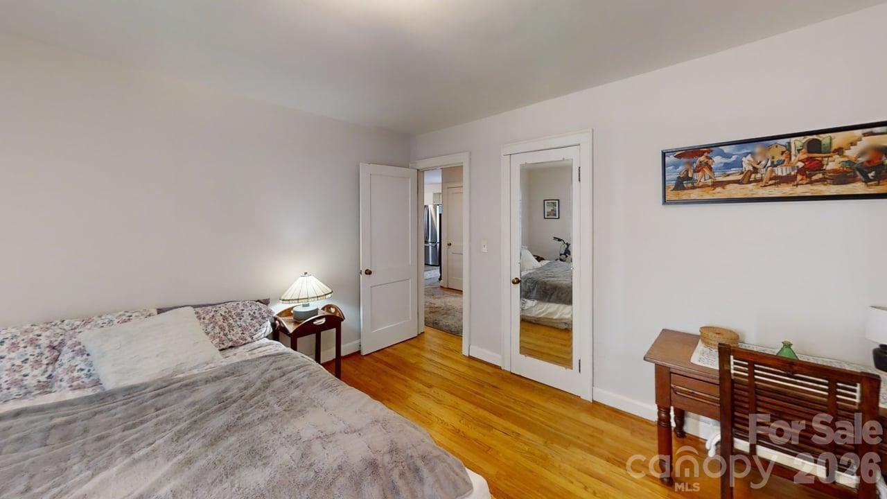 719 Oakland Street Hendersonville NC 28791