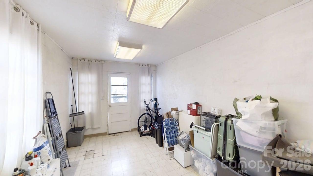 719 Oakland Street Hendersonville NC 28791