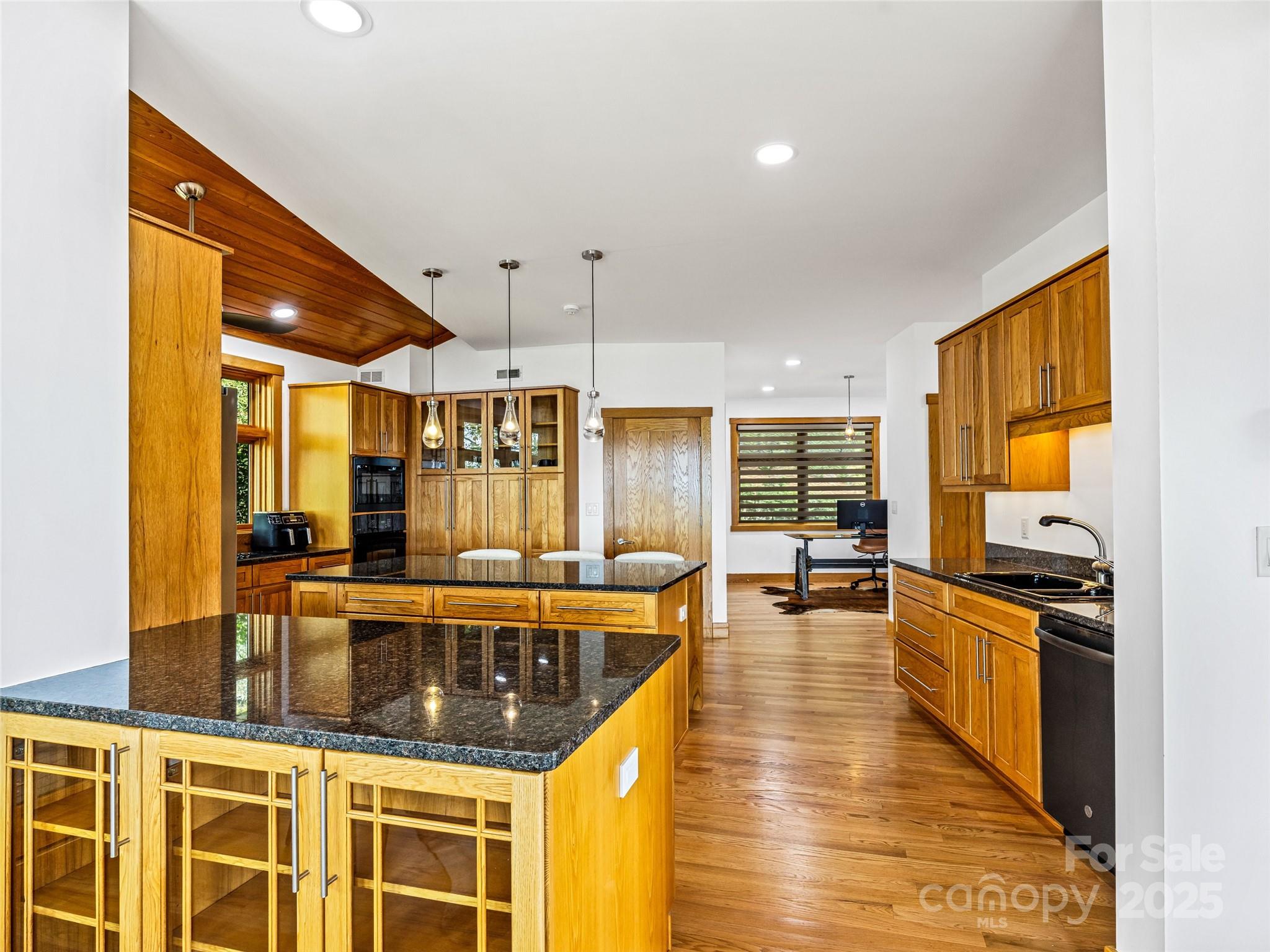 136 Senator Reynolds Road Asheville NC 28804