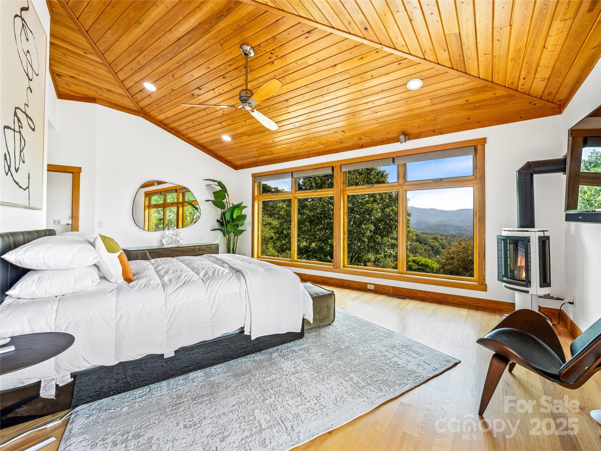 136 Senator Reynolds Road Asheville NC 28804