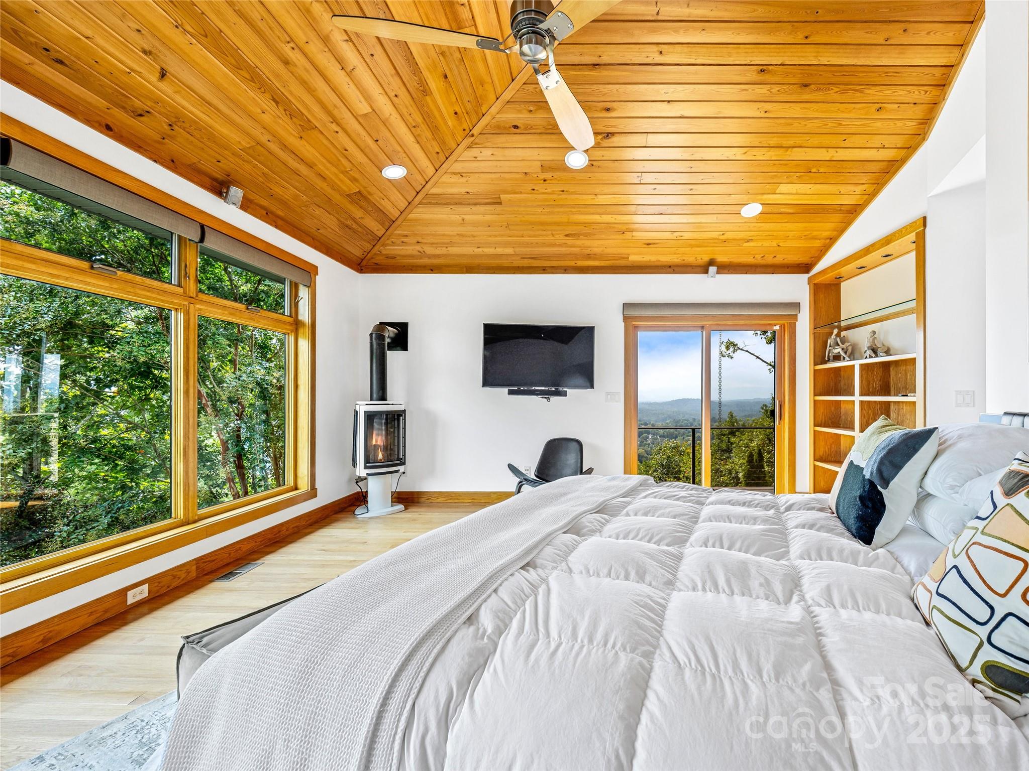 136 Senator Reynolds Road Asheville NC 28804