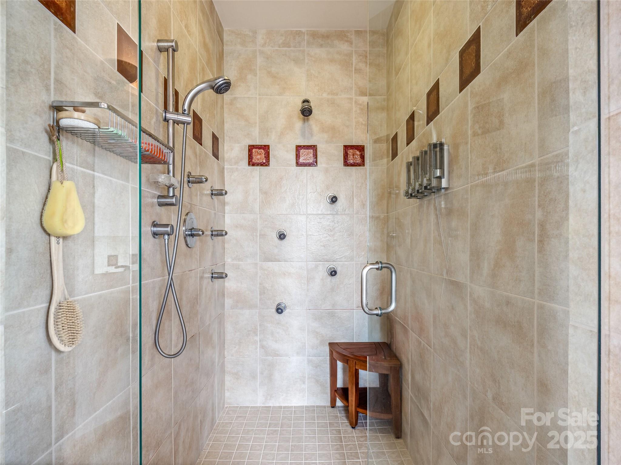 136 Senator Reynolds Road Asheville NC 28804