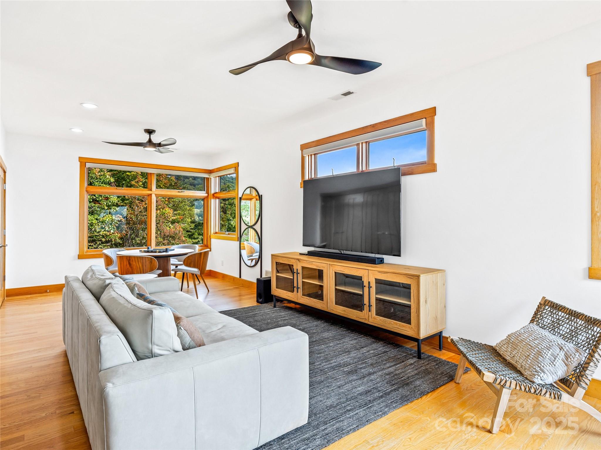 136 Senator Reynolds Road Asheville NC 28804