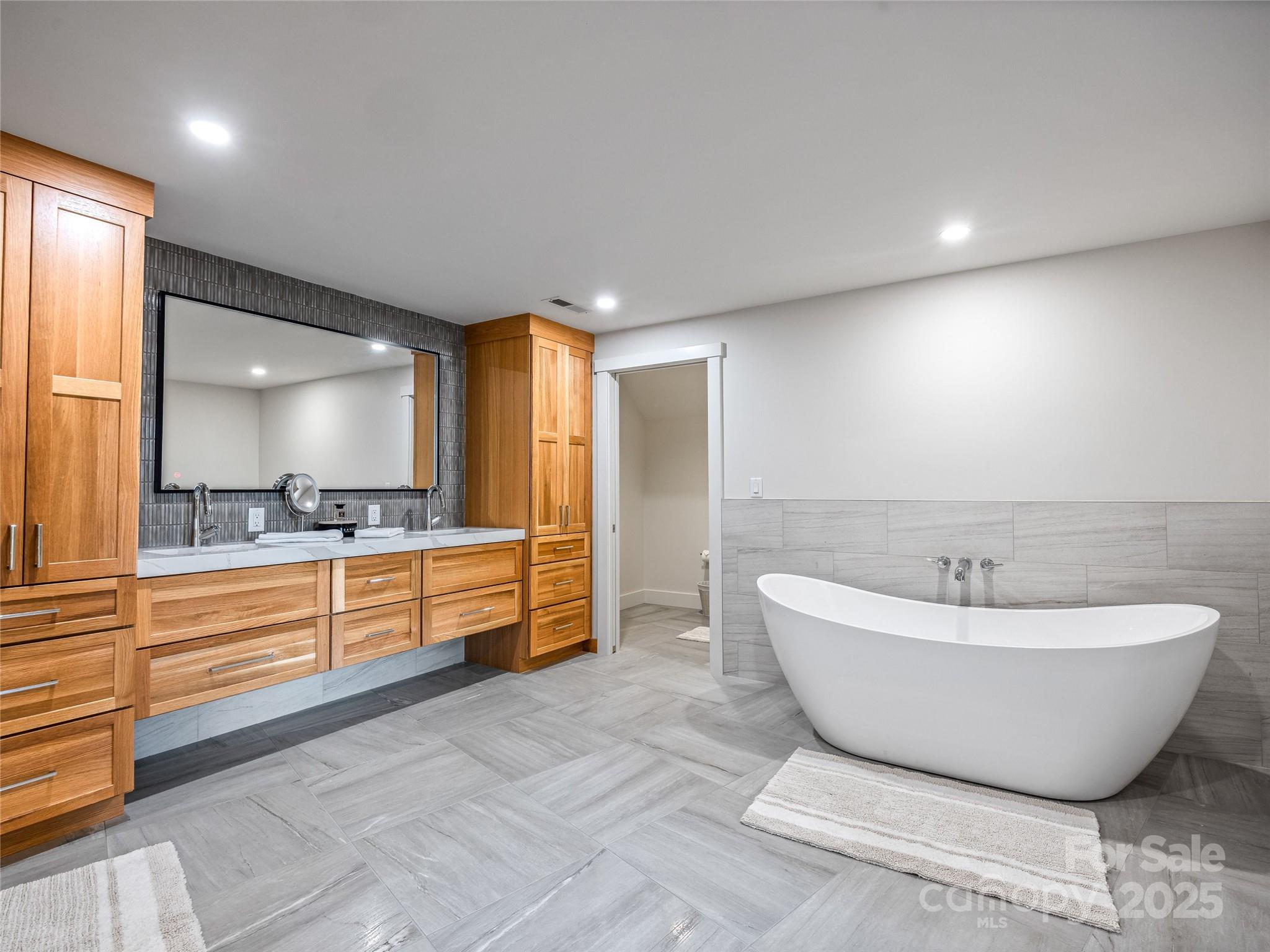 136 Senator Reynolds Road Asheville NC 28804