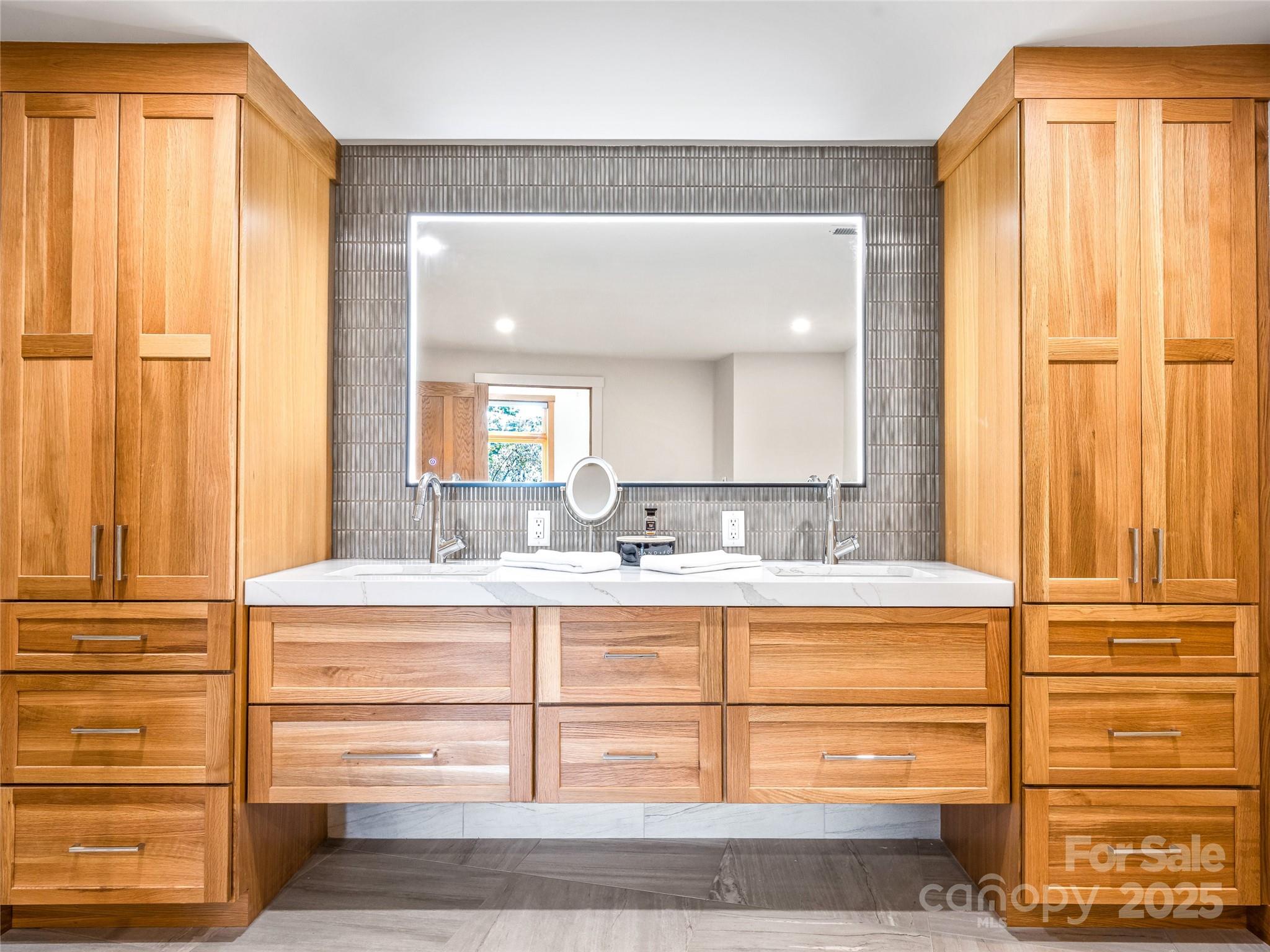 136 Senator Reynolds Road Asheville NC 28804