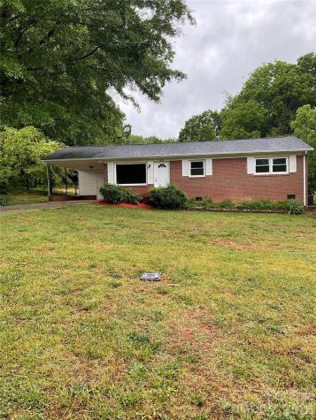 2346 Woodleaf Drive Gastonia NC 28052