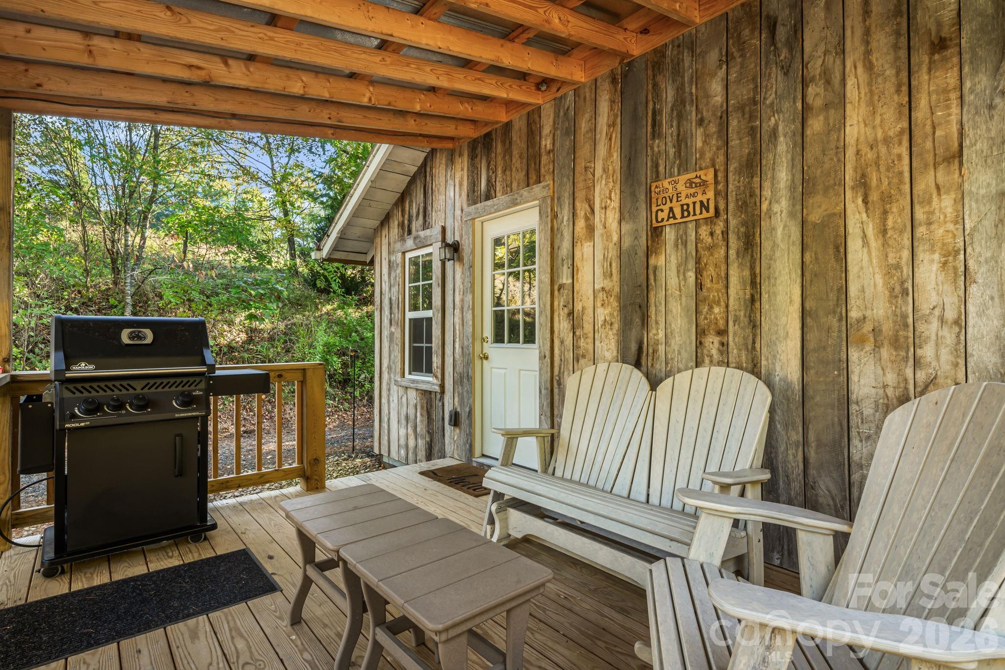 456 Maney Branch Road Burnsville NC 28714