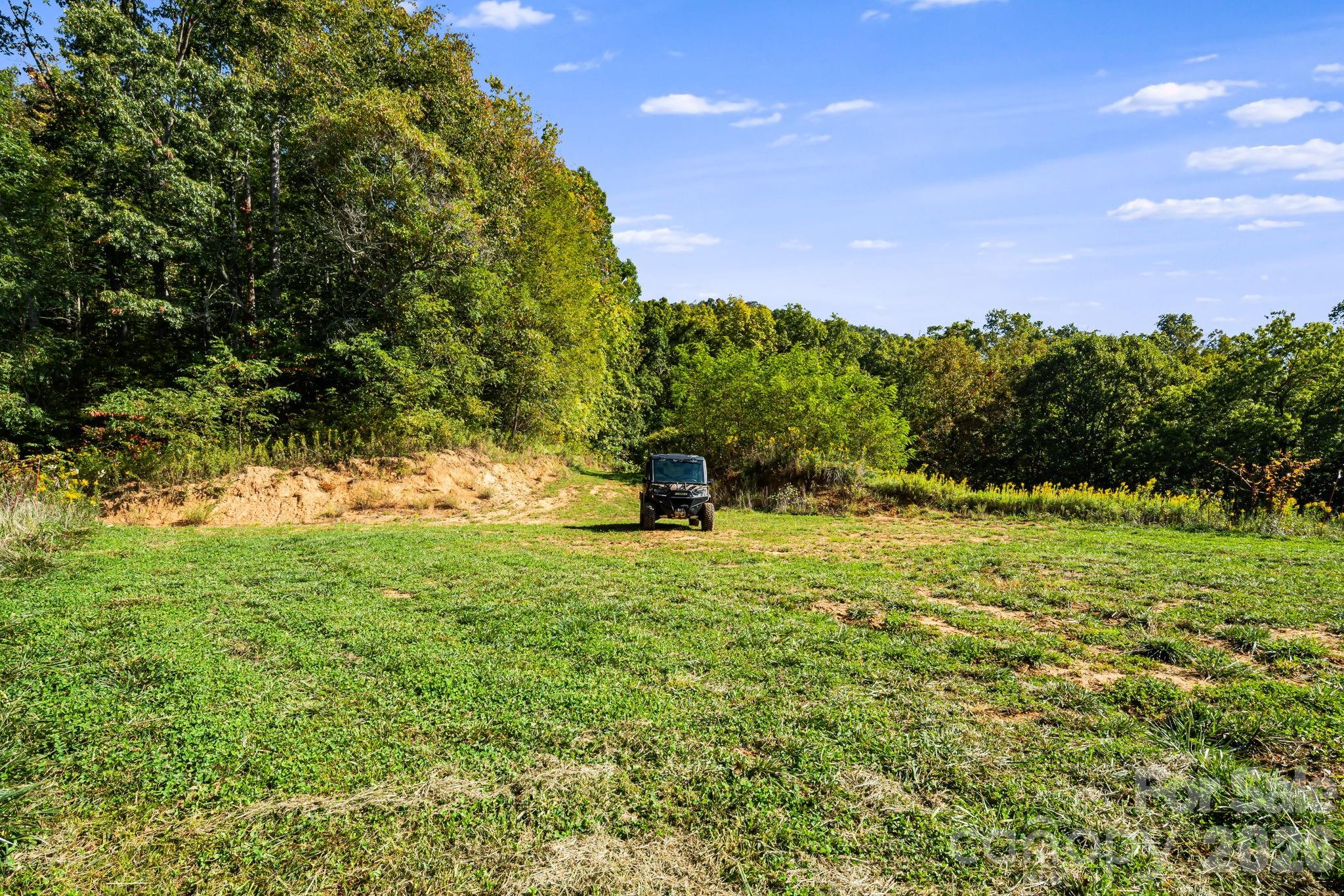 456 Maney Branch Road Burnsville NC 28714