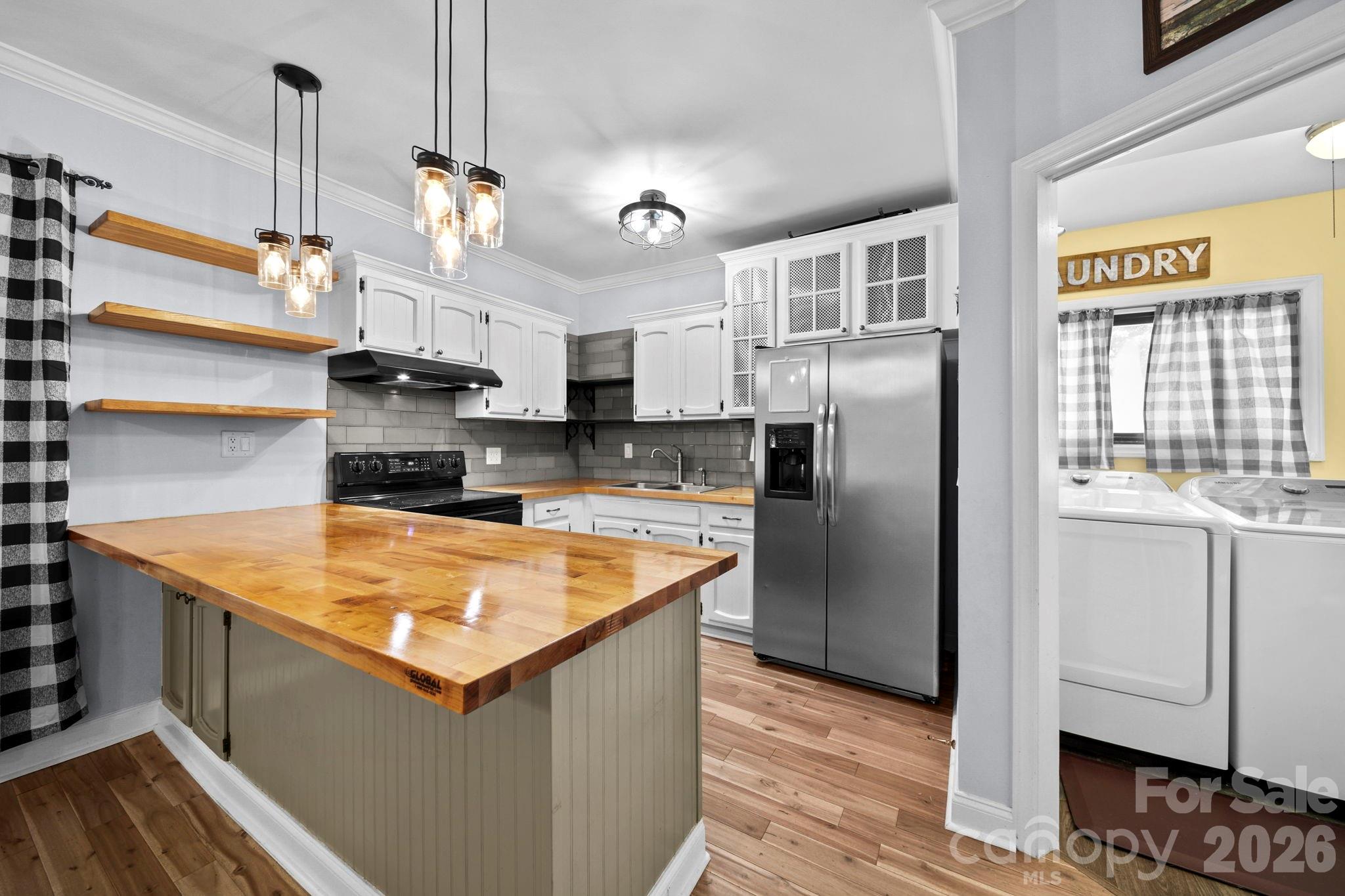 408 Woodlawn Avenue Cramerton NC 28032
