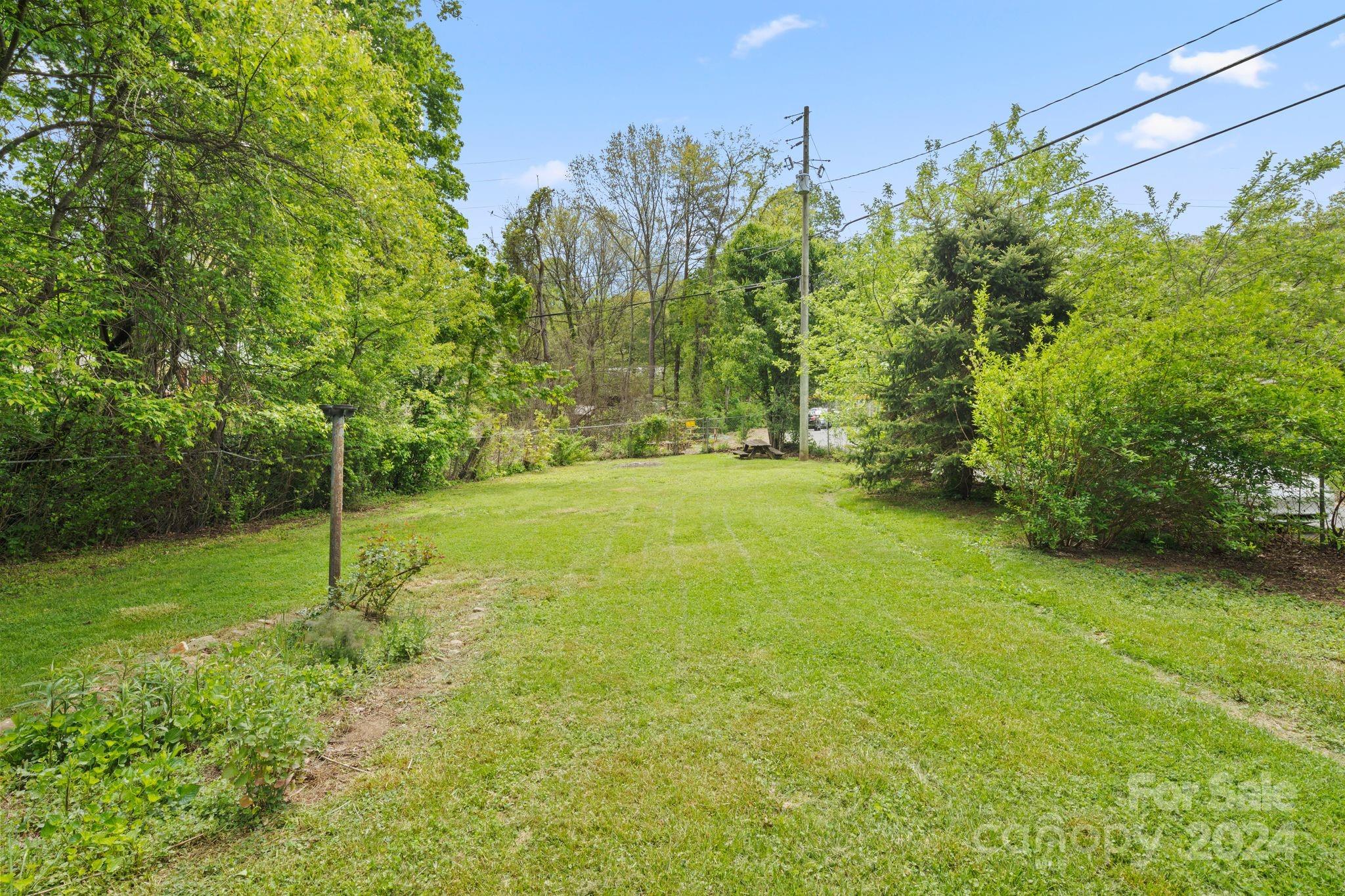 119 Powell Street Swannanoa NC 28778