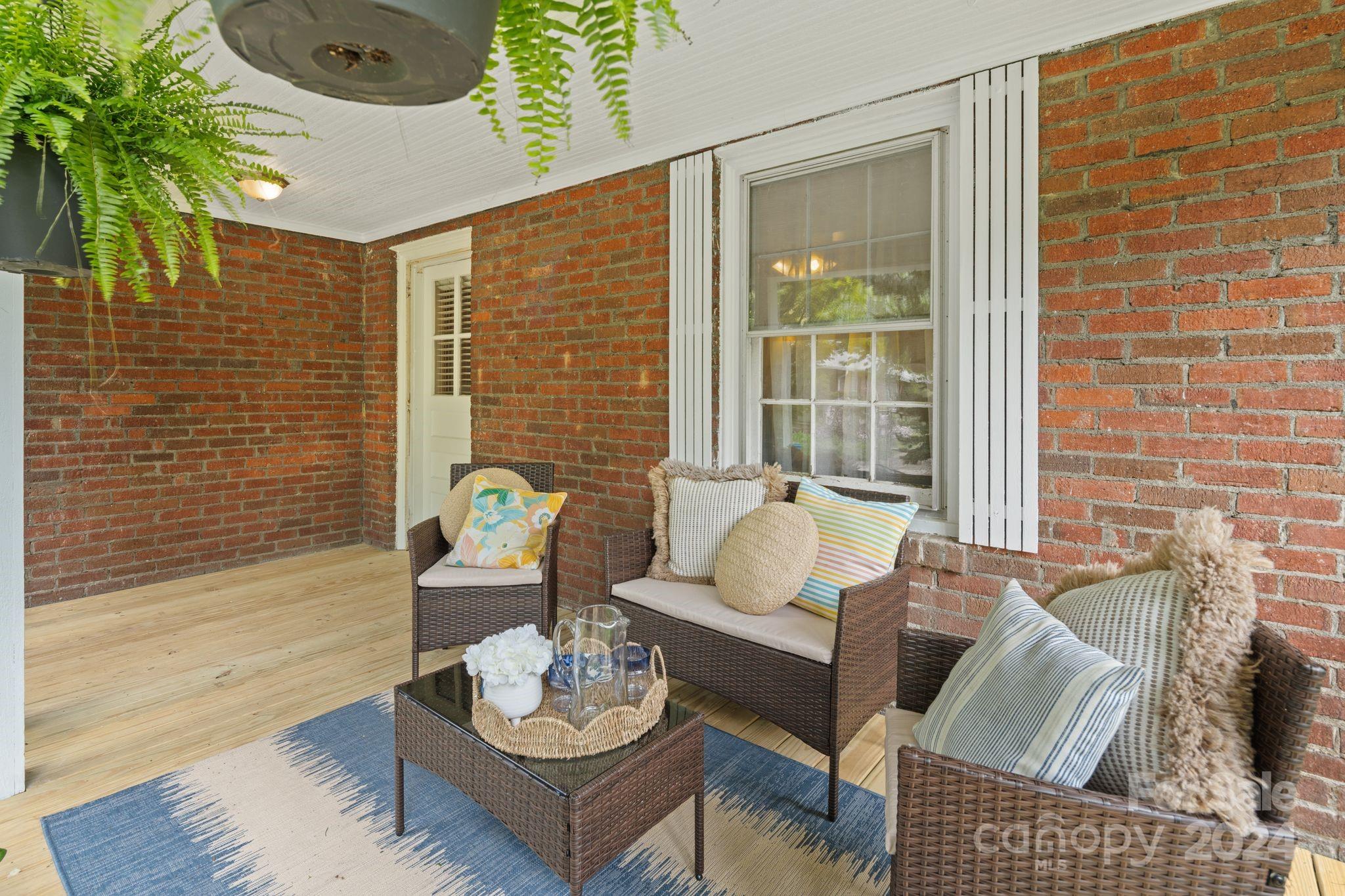 119 Powell Street Swannanoa NC 28778
