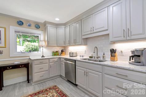 195 Fairway Lane Blowing Rock NC 28605