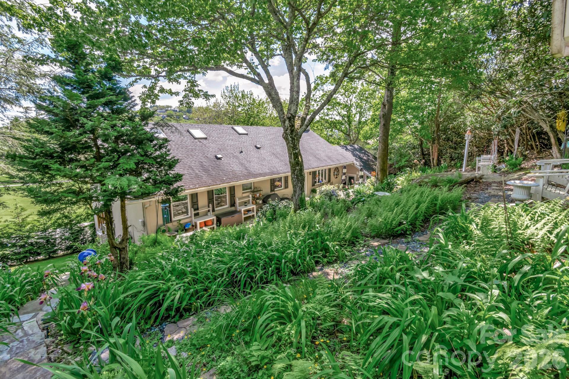 195 Fairway Lane Blowing Rock NC 28605