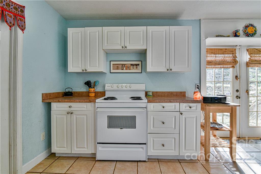166 Wellington Street Asheville NC 28806