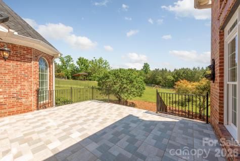 534 N Ingleside Farm Road Iron Station NC 28080