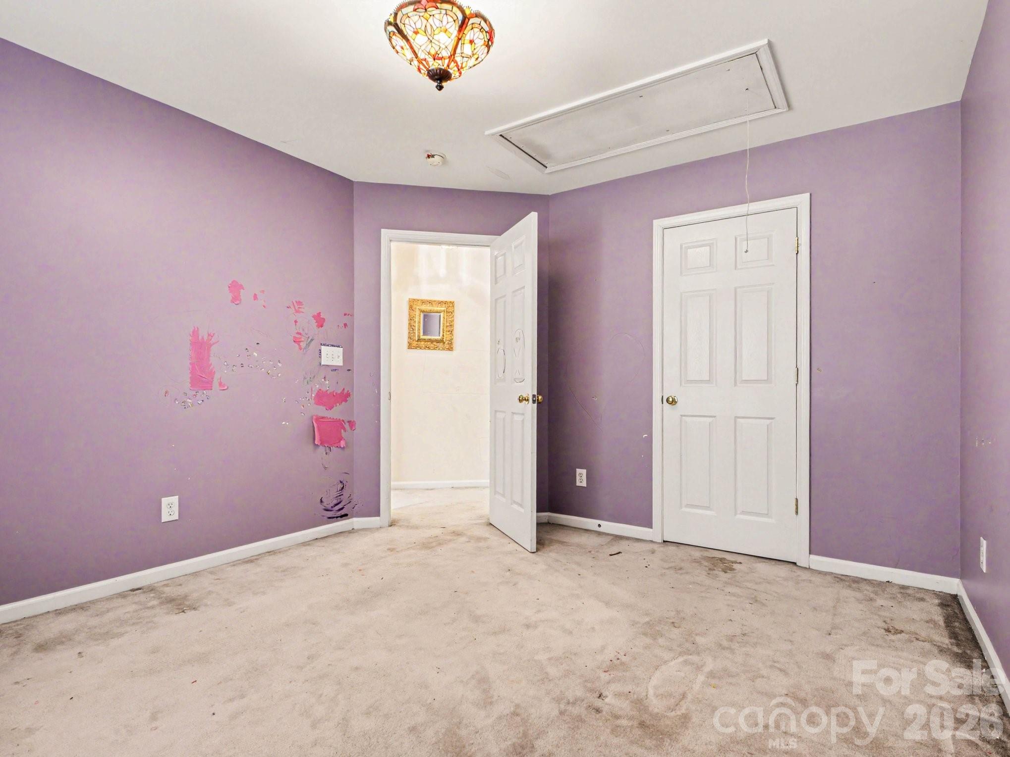 8800 Cavonnier Lane Charlotte NC 28216