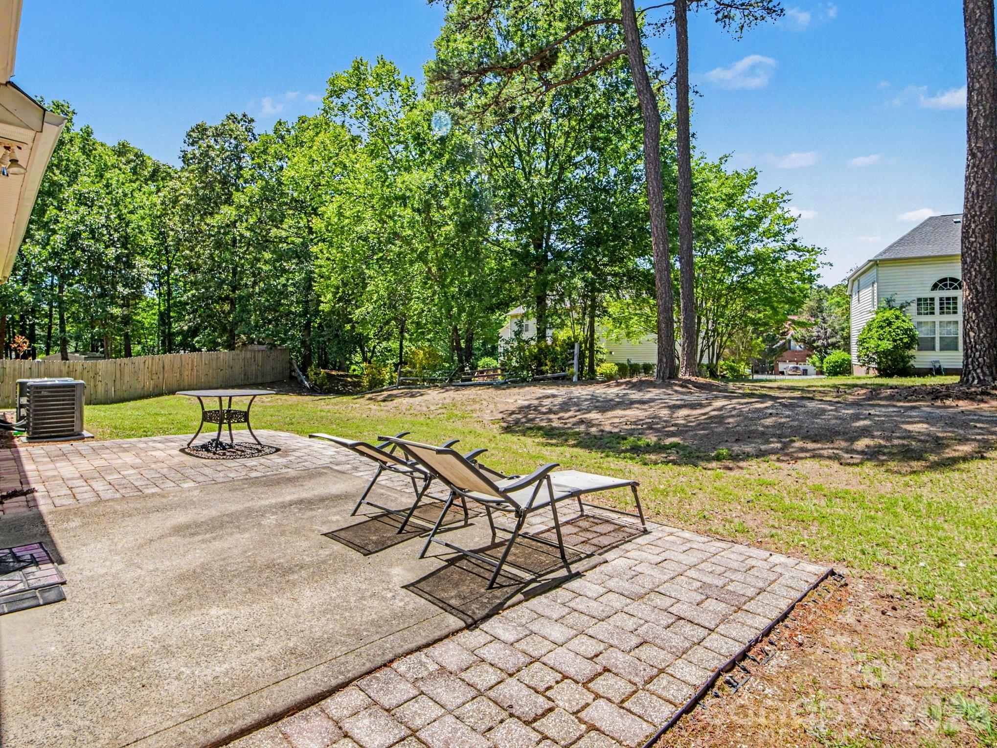 8800 Cavonnier Lane Charlotte NC 28216