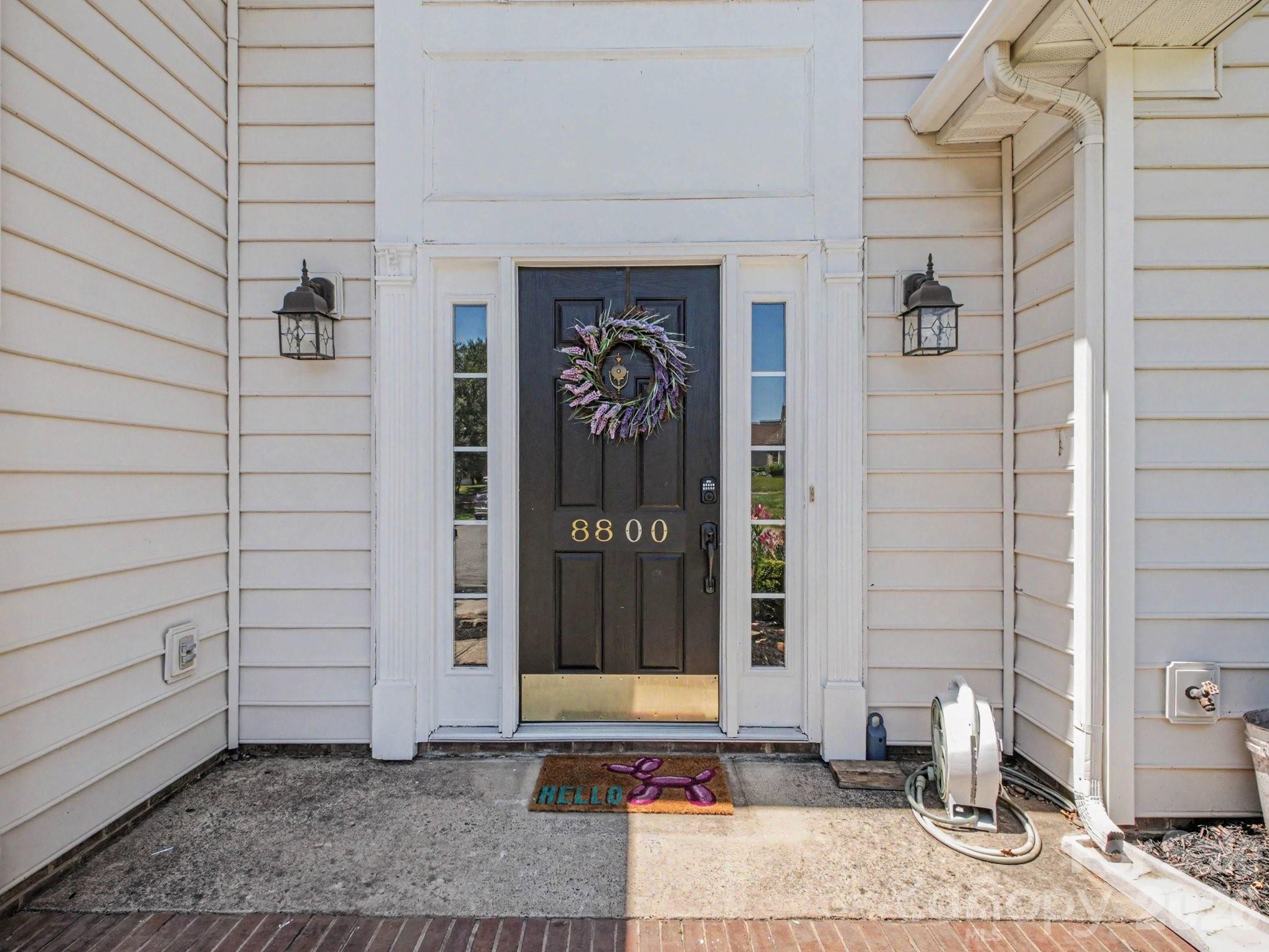 8800 Cavonnier Lane Charlotte NC 28216
