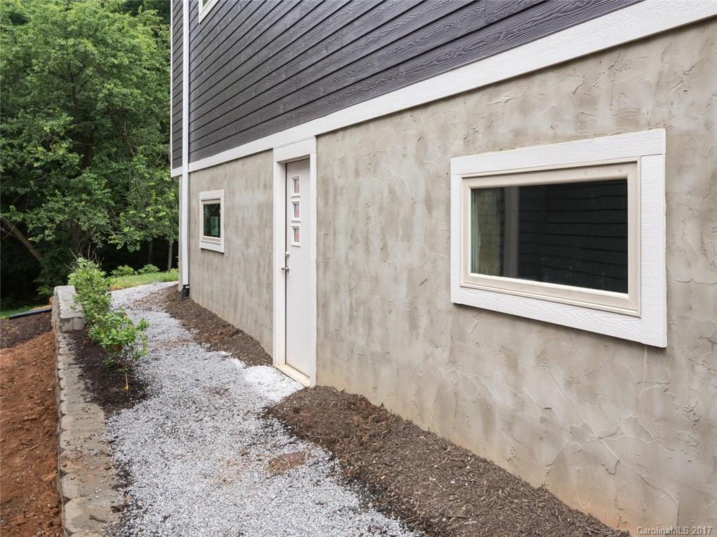 337 Sand Hill Road Asheville NC 28806