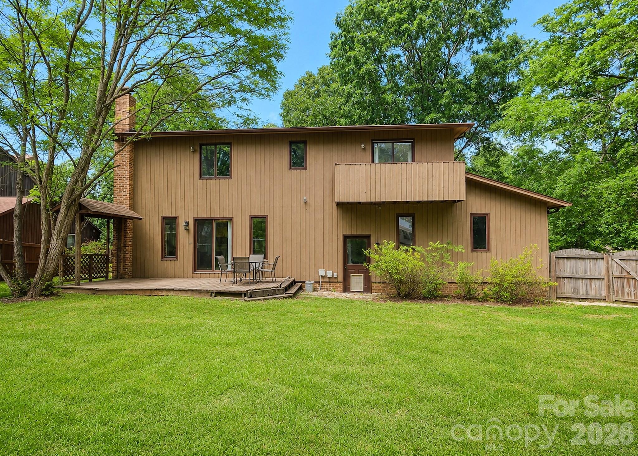 7040 Summer Place Charlotte NC 28213