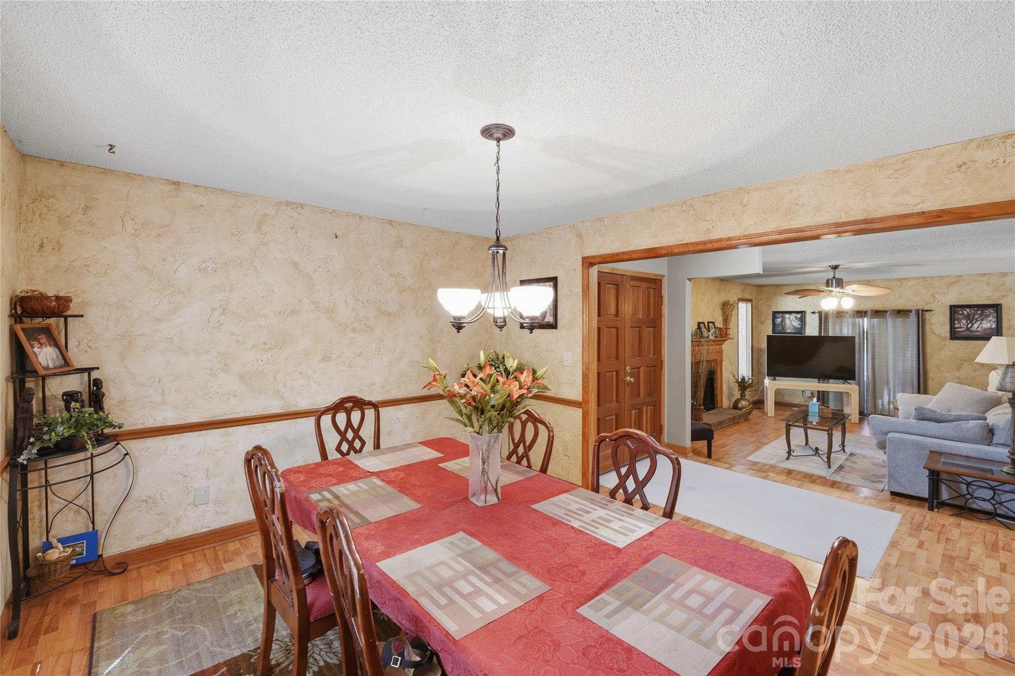 7040 Summer Place Charlotte NC 28213