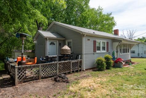 33 Central Heights Drive Concord NC 28025