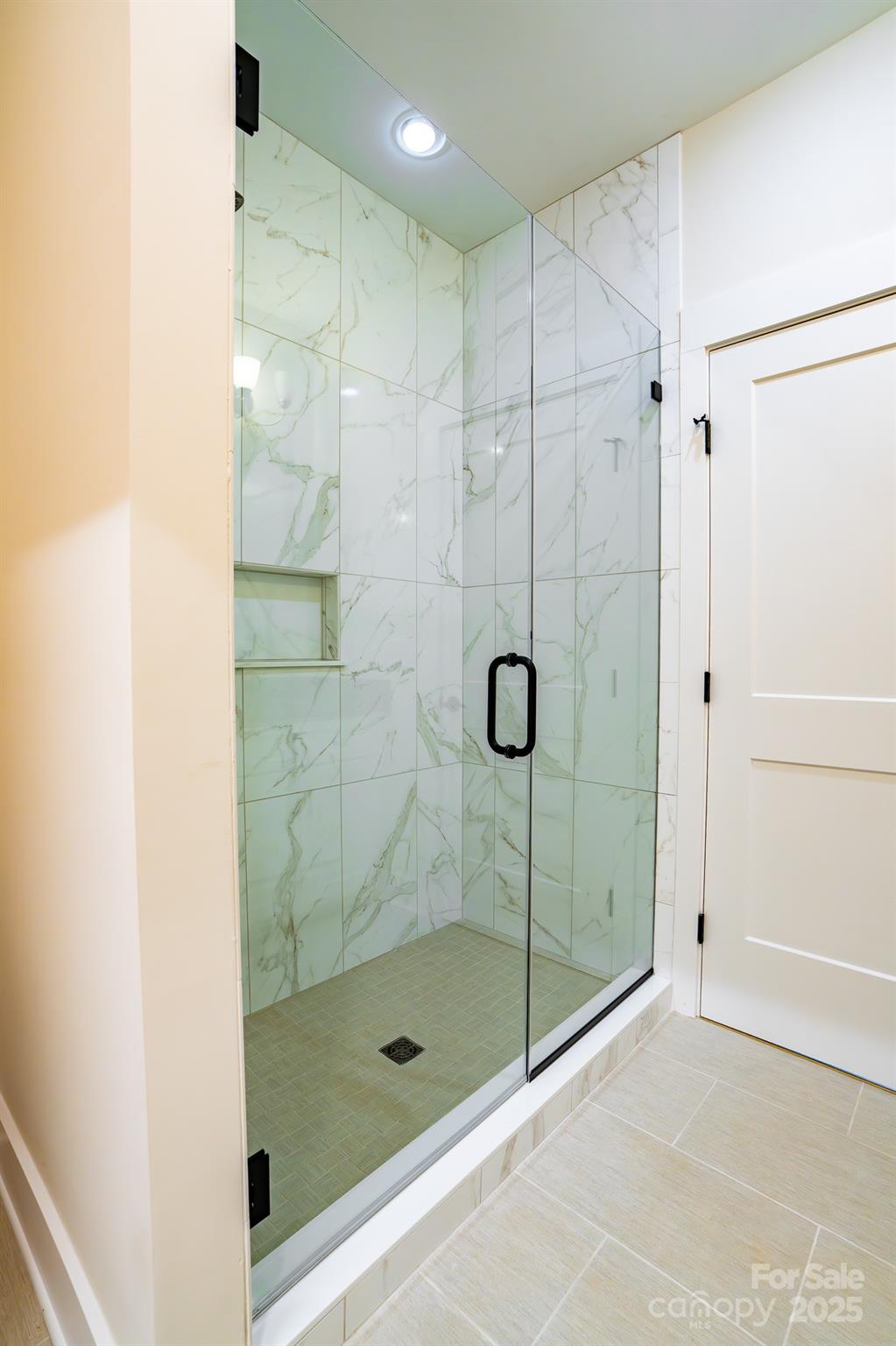1387 River Club Ridge Lenoir NC 28645