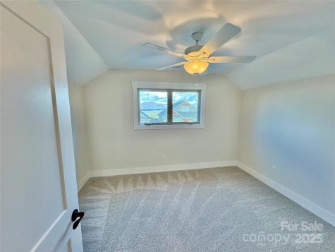 1387 River Club Ridge Lenoir NC 28645