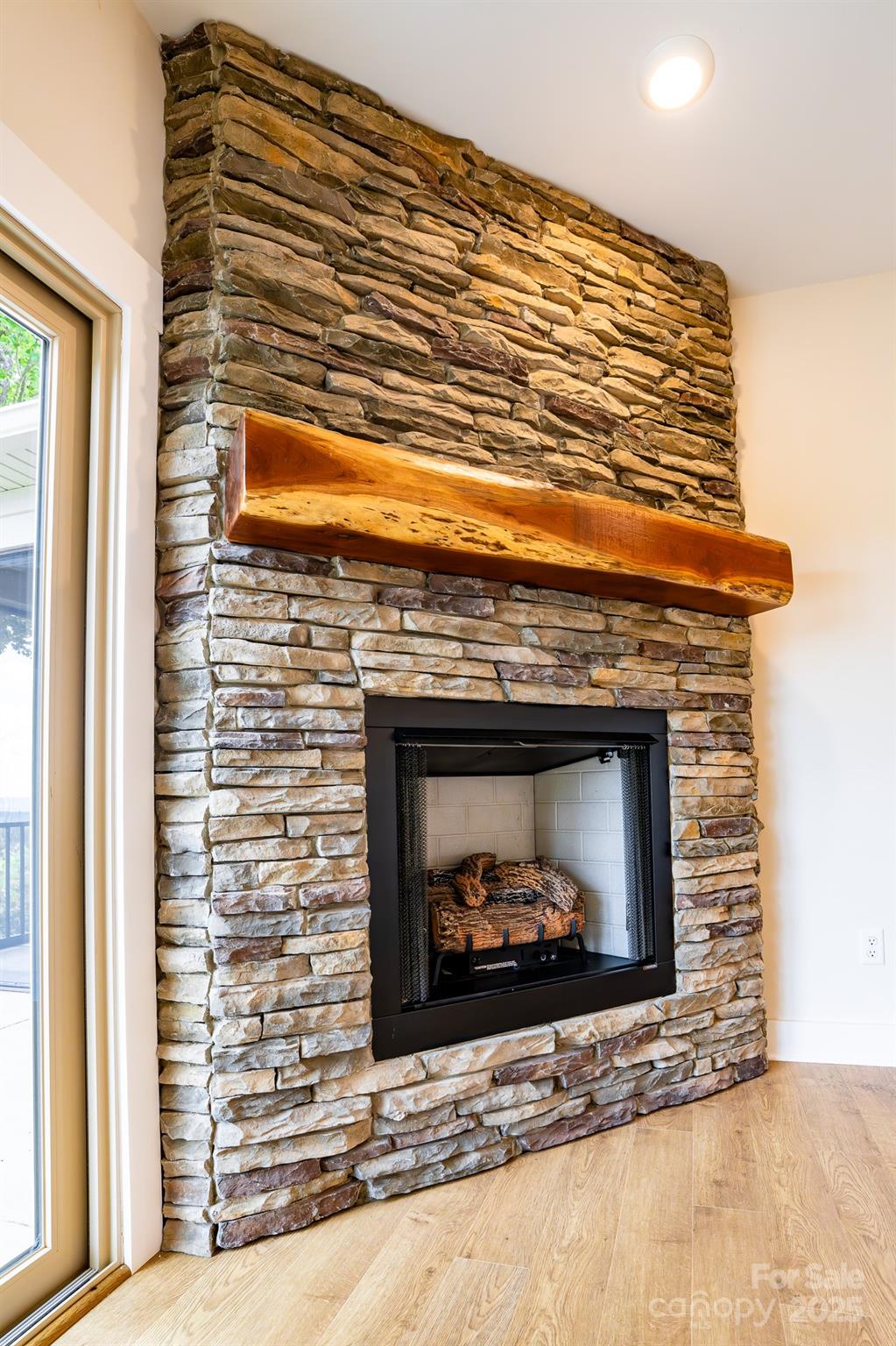 1387 River Club Ridge Lenoir NC 28645