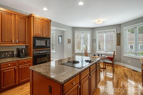 405 Mistletoe Trail Hendersonville NC 28791
