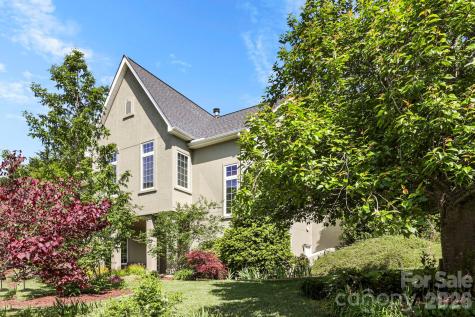 405 Mistletoe Trail Hendersonville NC 28791