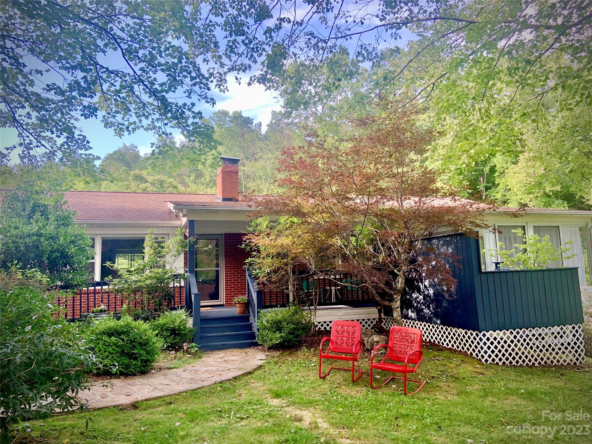 120 Pine Ridge Road Burnsville NC 28714