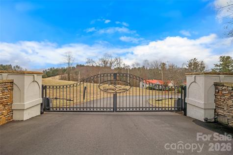 643 Settlers Trail Mars Hill NC 28754