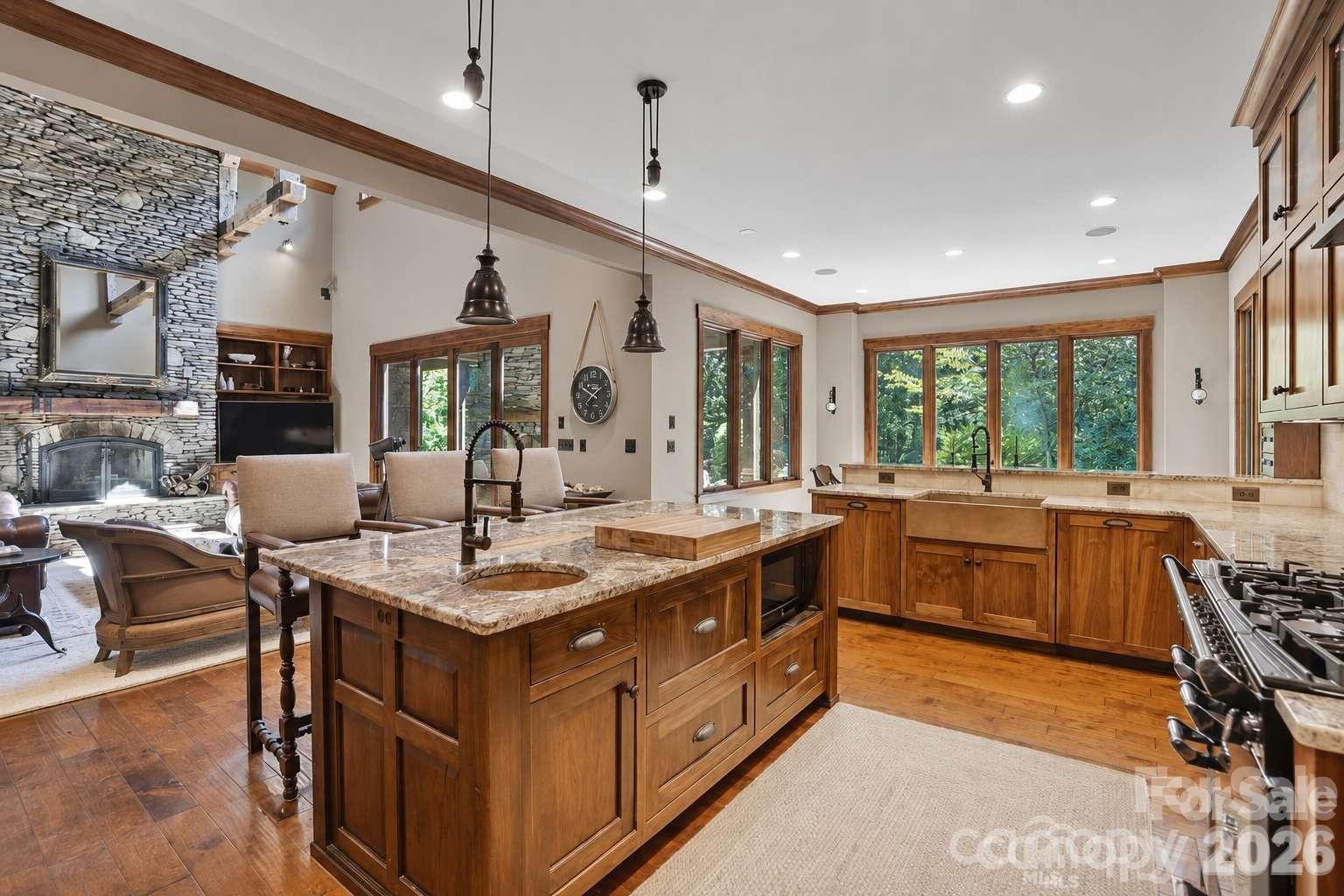 9208 Flying Eagle Lane Charlotte NC 28278